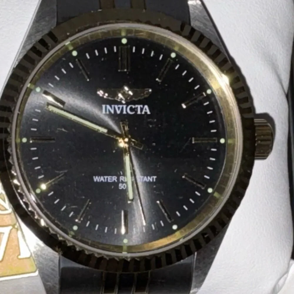 Invicta Men’s Two-Tone SS Quartz Watch Black/Gold Dial 50m w/Box Stainless Band